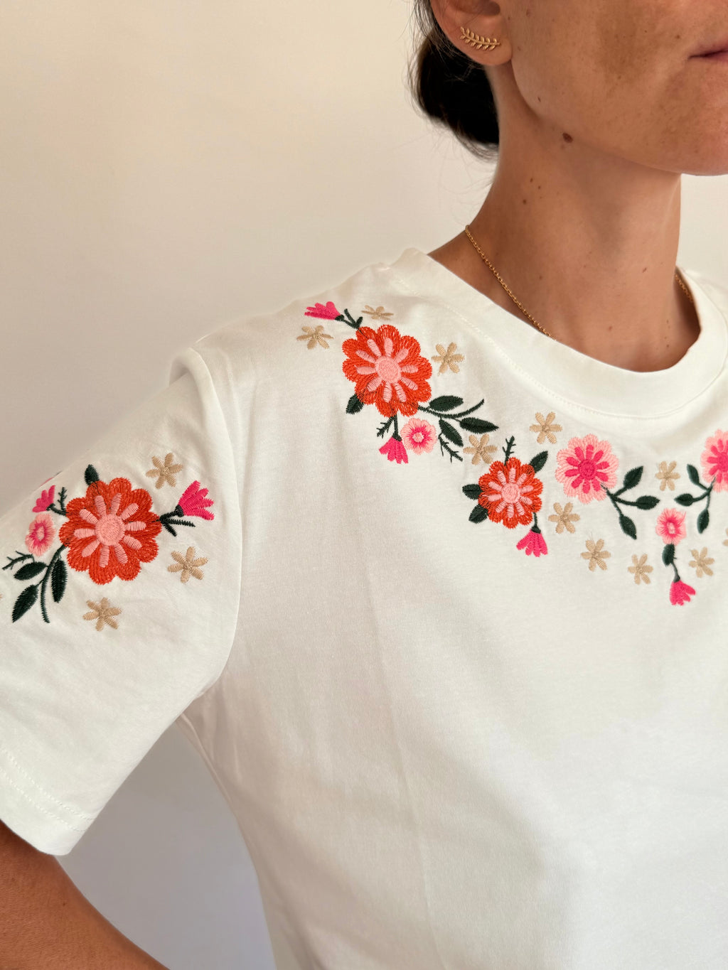 T-shirt brodé Andrea