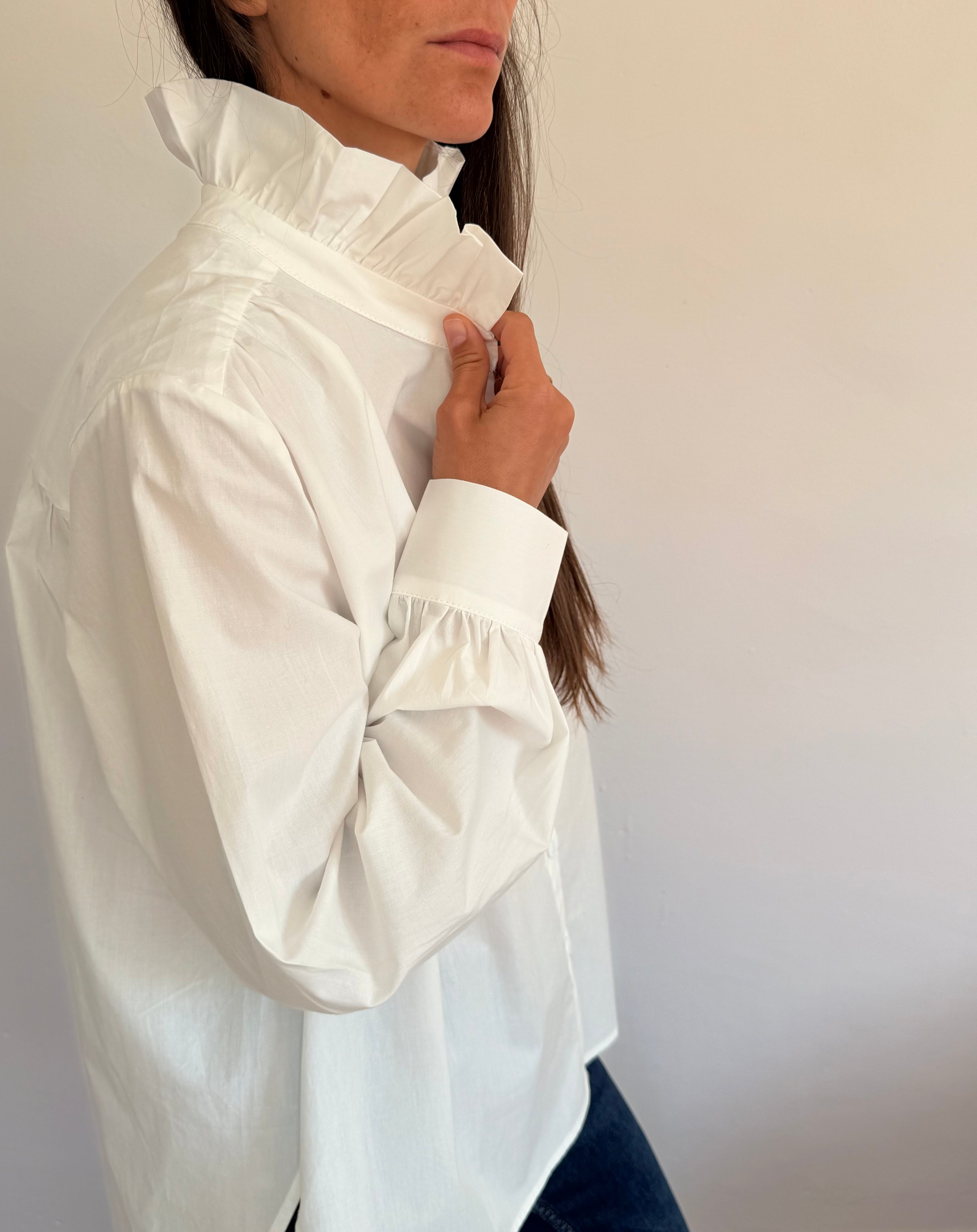 Chemise col volant Colette
